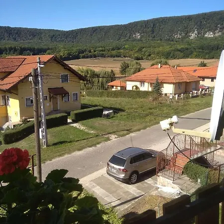 Szivarvany Vendeghaz