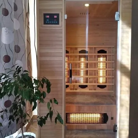 Szivarvany Vendeghaz * Vertestolna