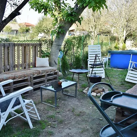 Szivarvany Vendeghaz *