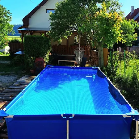 Szivarvany Vendeghaz Guest house Vertestolna