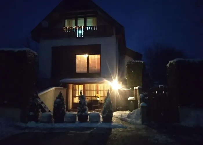 Casa de hóspedes Szivarvany Vendeghaz