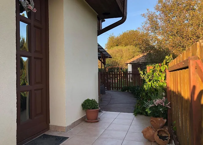 Casa de hóspedes Szivarvany Vendeghaz